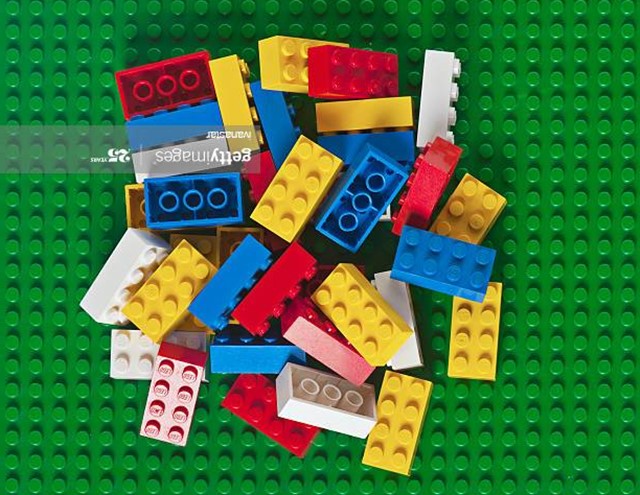 Freehand sketching and Counting Bricks activity